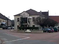 La mairie.