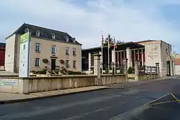 Vue photographique de l’hôtel de ville des Essarts