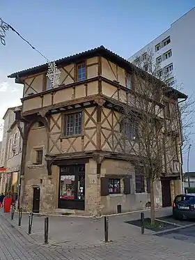 Maison à pans de bois