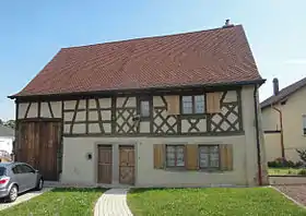 Maison Bonnert édifiée en 1716 à Hellimer, canton de Sarralbe (2).