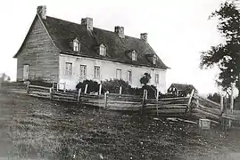 La maison Lebel-Langlais au 376, rang du Cap à Kamouraska vers 1920