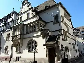 Maison d'Alfred Marzolfffaçades, toitures, vestibule d'entrée, halle d'entrée, escalier, salon, salle à manger, atelier