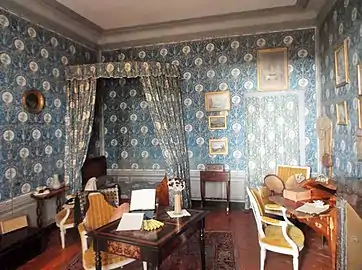 La chambre bleue où George Sand vit à la fin de sa vie.