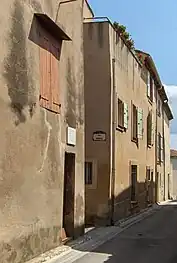 Angle de la maison de Germain Nouveau avec la rue Humilis (un de ses noms de plume).