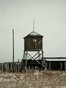 Mirador ou tour de guet au camp d'extermination nazi de Majdanek (Pologne).