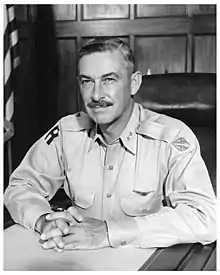 Photographie du major général John Bruce Medaris.
