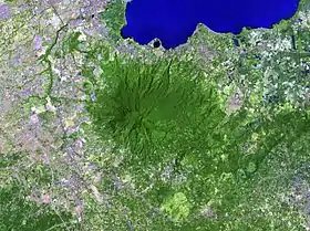 Vue satellite du mont Makiling.