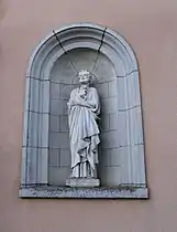 Statue de la façade.