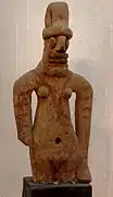 Statuette masculine en terre cuite. Musée national (New Delhi).