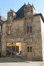 MaisonFaçade sur rue et toiture