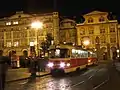 Place de Malá Strana et les tramways de Prague.