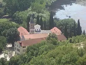Vue du monastère en 2015.