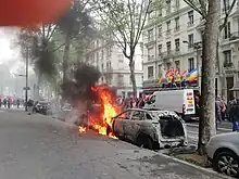 Véhicule incendié à Lyon lors de la manifestation du