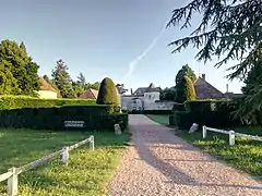 Entrée du manoir.