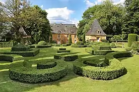 Image illustrative de l’article Jardins du manoir d'Eyrignac