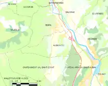  Carte élémentaire montrant les limites de la commune, les communes voisines, les zones de végétation et les routes