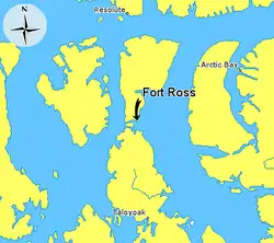 Fort Ross (en) à l'entrée du détroit de Bellot.