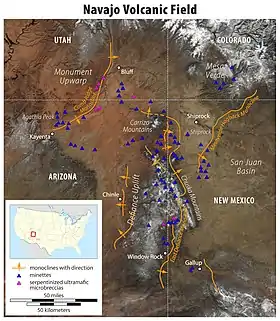 Carte du champ volcanique Navajo avec les monts Chuska.