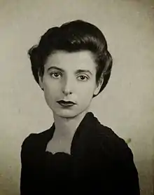 Portrait officiel de María Cristina Vilanova en tant que première dame du Guatemala en 1951.