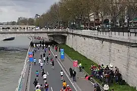 Orchestre de musique sur les quais de la Seine lors de l’édition 2008.