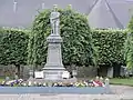 Monument aux morts.