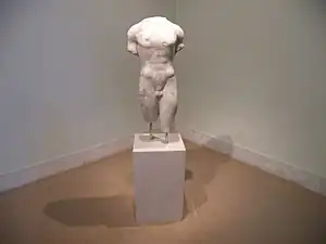 Torse d'Apollon en marbre.