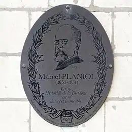 Plaque maison natale de Marcel Planiol