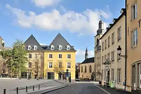 Le Marché-aux-Poissons, dans la vieille ville.