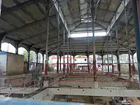 Le marché en travaux.