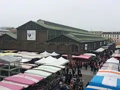 La halle du marché en juin 2016.