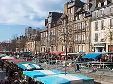 Le marché des Lices à Rennes.