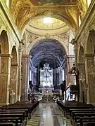 L'intérieur de la cathédrale.