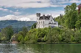 Le Schloss Reifnitz (de) (ou « Klein Miramar », une construction de 1898 à Maria Wörth. Photo mai 2019.