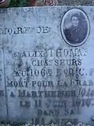 tombe d'Alexis Thomas, cimetière de Marigny-le-Châtel.