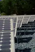 Les panneaux solaires du parc solaire