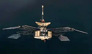 Maquette de la sonde spatiale Mariner 4 qui effectue le premier survol réussi de Mars le 15 juillet