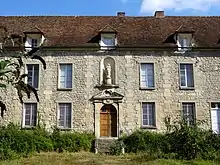 Ancien couvent des pères Oratoriens.