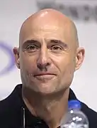 Mark Strong est Merlin