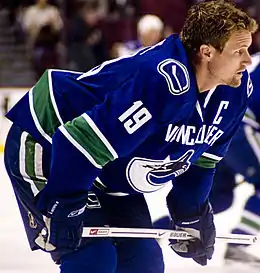 Photo de profil de Markus Näslund dans la tenue des Canucks de Vancouver.