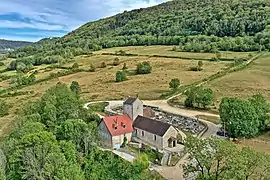 L'église sur la colline.