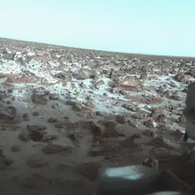 Preuve de présence de glace sur Utopia Planitia; photo prise par le module de surface de Viking 2.