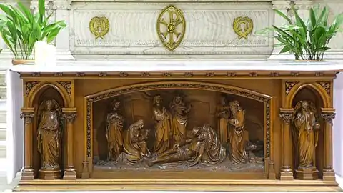 maître-autel moderne