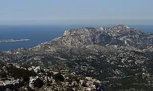 Le massif de Marseilleveyre vu du Mont Puget