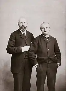 Martial Caillebotte (à gauche) et son frère Gustave.