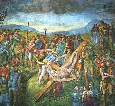 Image d'une fresque avec un personnage placé la tête en bas sur la croix, élevé par des soldats romains en présence d'une foule sous un ciel sombre avec une éclaircie bleue centre. Les visages des personnes présentes sont tordus en une grimace d'horreur, et plusieurs des spectateurs semblent sur le point de mourir.