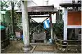 Le chōzuya, pavillon pour les saintes ablutions.