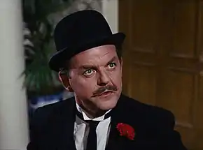 David Tomlinson en 1964 dans Mary Poppins