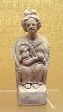 Statuette représentant la Dea Matrona