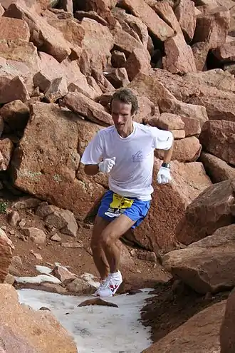 Le coureur Matt Carpenter sur le parcours du marathon en 2006.