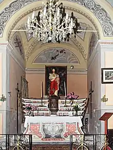 Intérieur de l'église San-Salvadore.